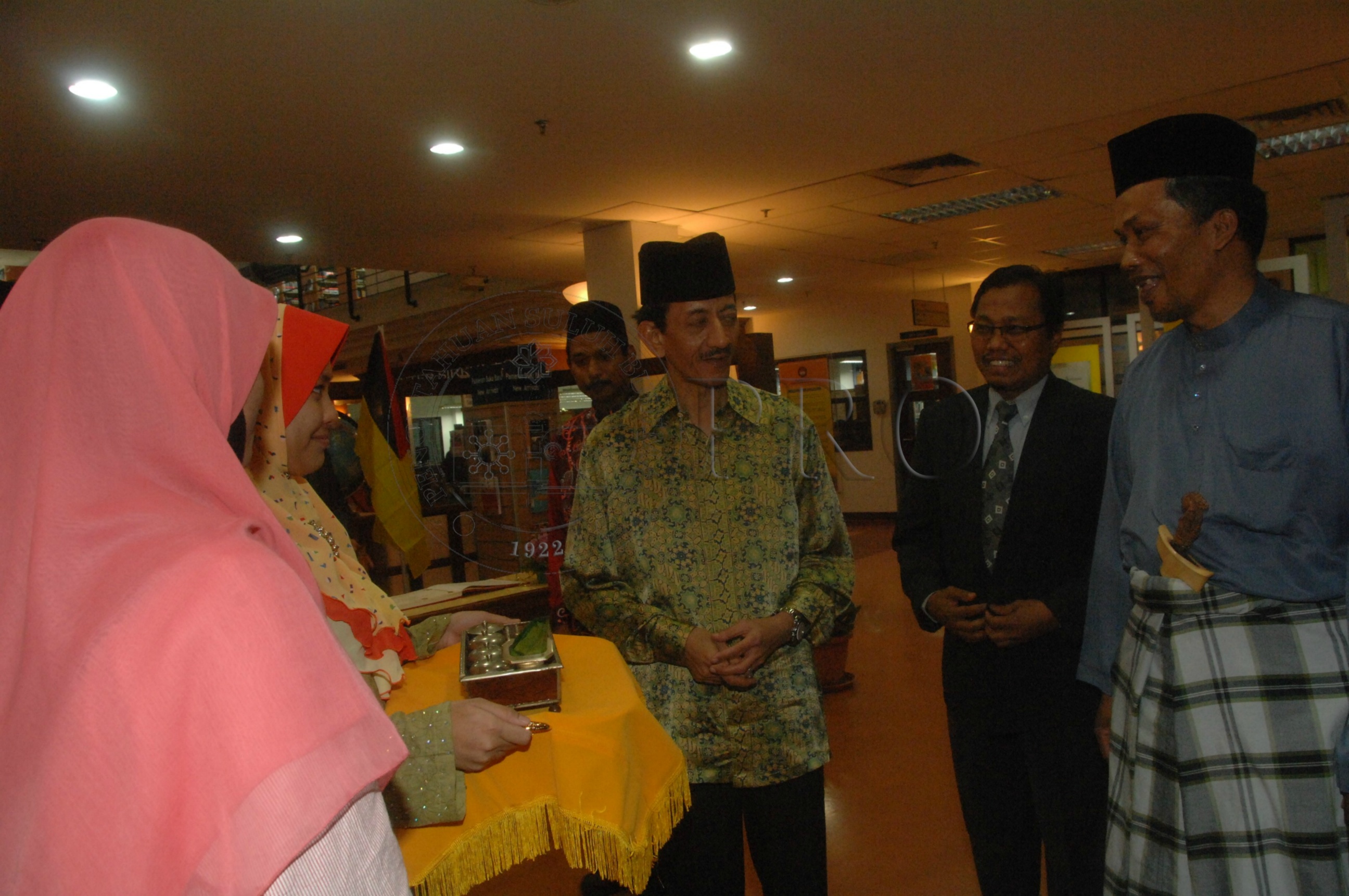 PRO 14 33 WACANA FBA 0062